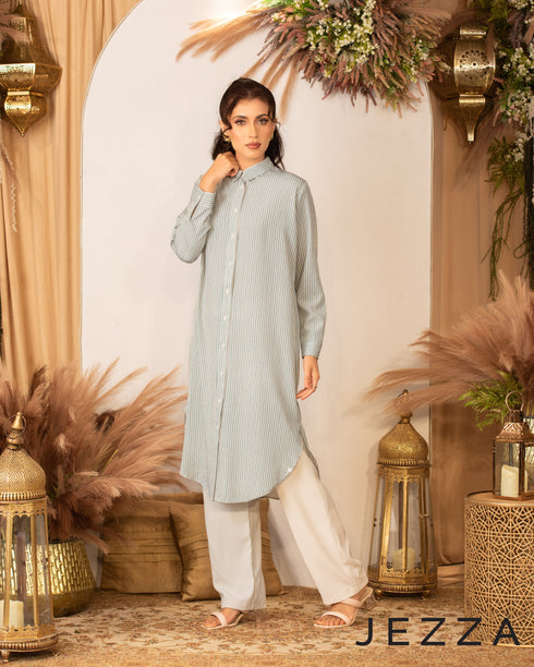 Below Knee-Length Button-Down Top 63502